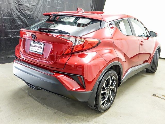 2022 Toyota C-HR XLE