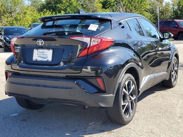 2022 Toyota C-HR XLE