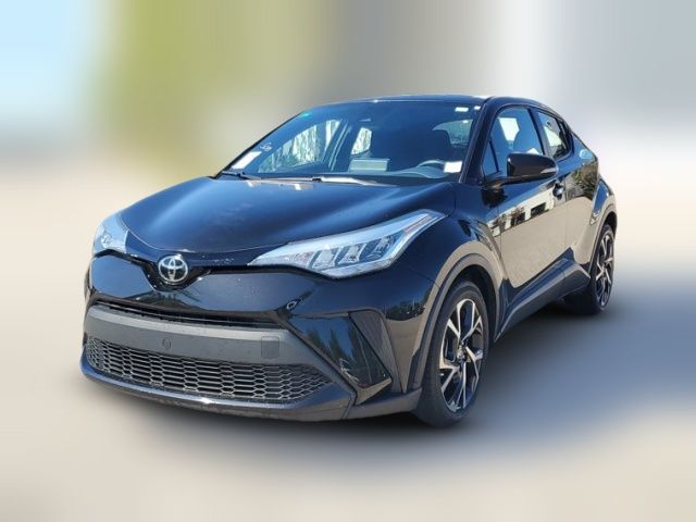 2022 Toyota C-HR XLE