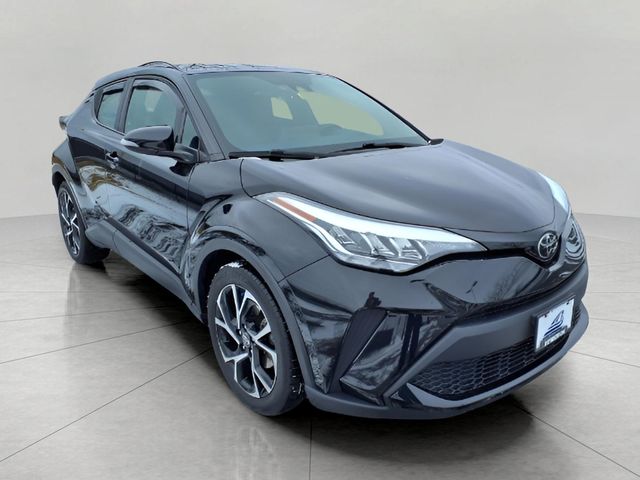 2022 Toyota C-HR XLE