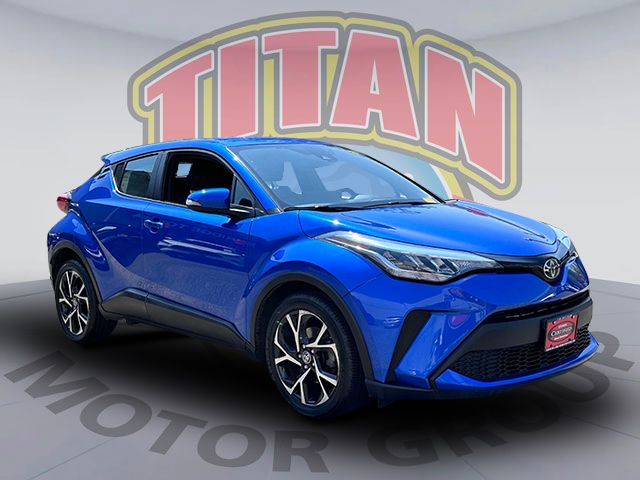 2022 Toyota C-HR XLE