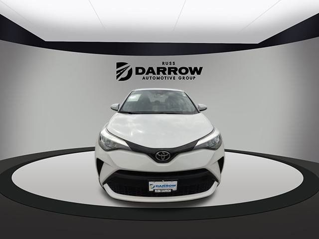 2022 Toyota C-HR XLE