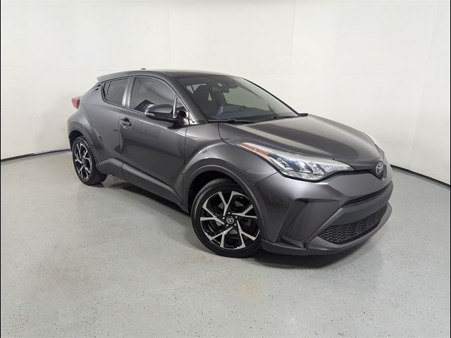 2022 Toyota C-HR XLE