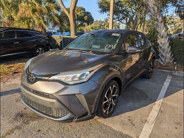 2022 Toyota C-HR XLE