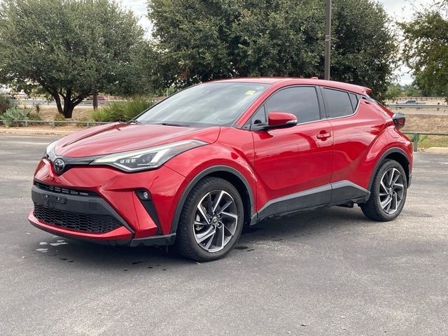 2022 Toyota C-HR XLE