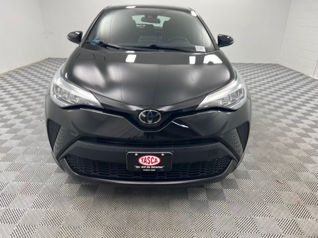 2022 Toyota C-HR XLE