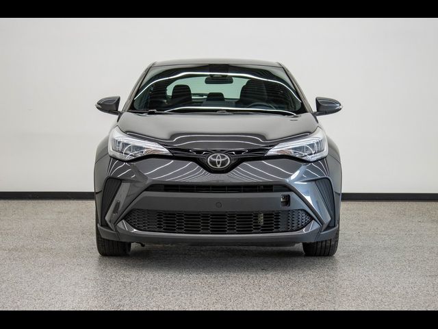 2022 Toyota C-HR XLE