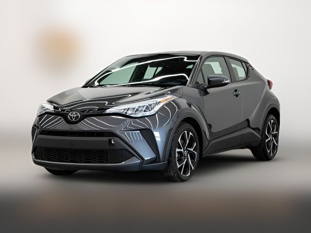 2022 Toyota C-HR XLE