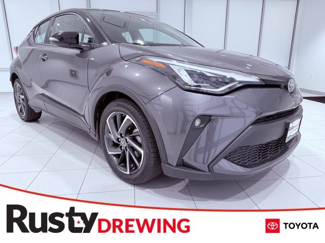 2022 Toyota C-HR XLE