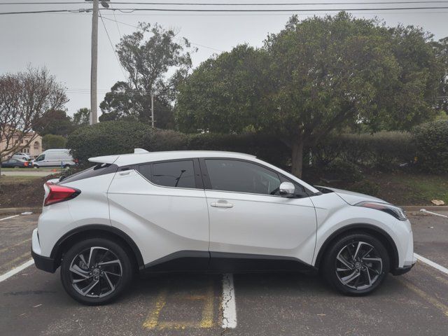 2022 Toyota C-HR Limited