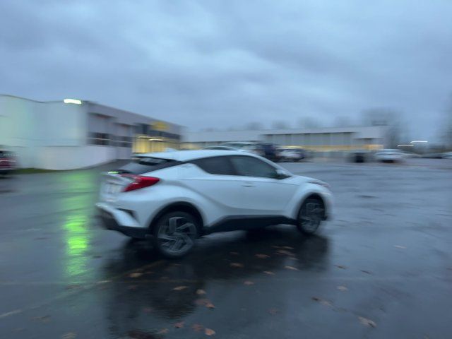 2022 Toyota C-HR Limited