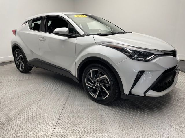 2022 Toyota C-HR XLE