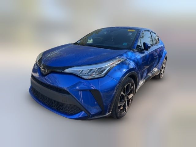 2022 Toyota C-HR XLE