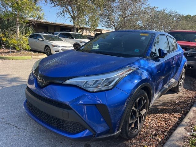 2022 Toyota C-HR XLE