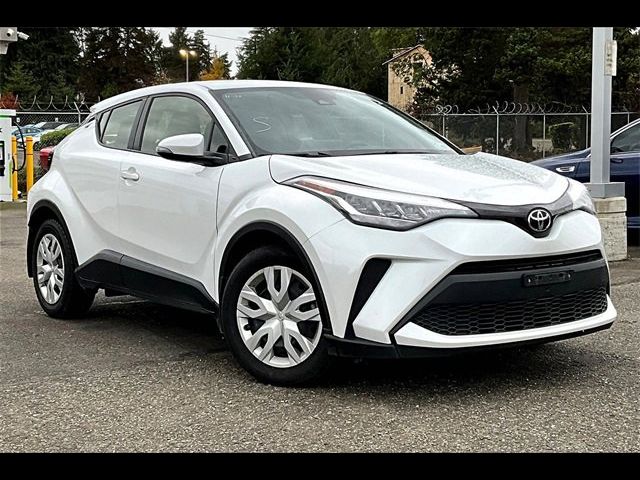 2022 Toyota C-HR XLE