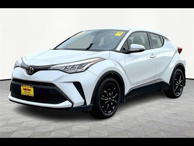 2022 Toyota C-HR XLE