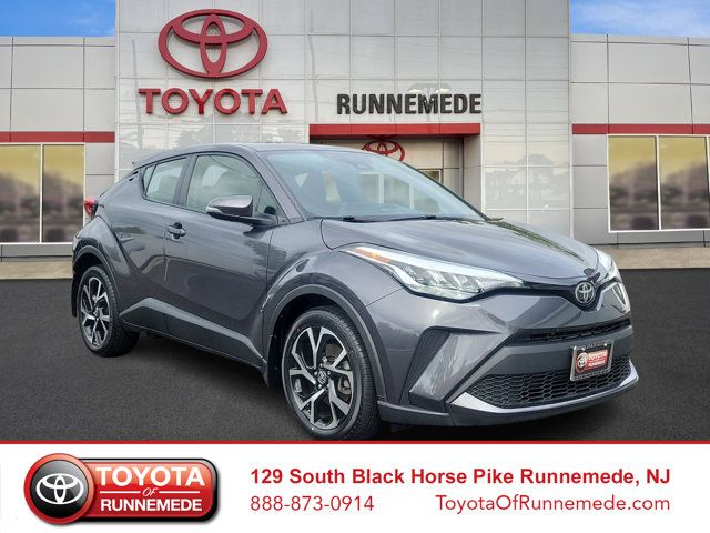 2022 Toyota C-HR XLE