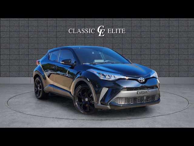 2022 Toyota C-HR XLE