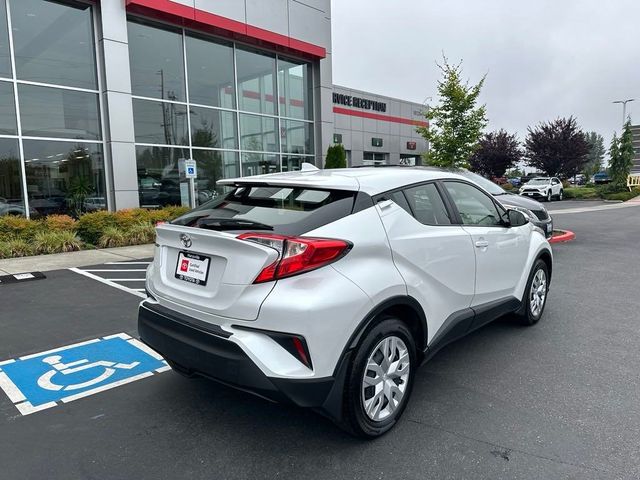 2022 Toyota C-HR XLE