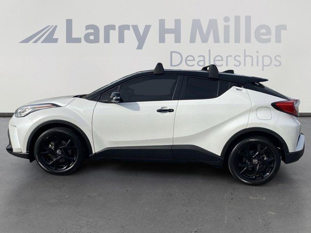 2022 Toyota C-HR XLE