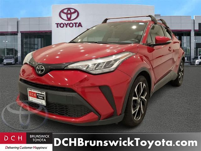 2022 Toyota C-HR XLE