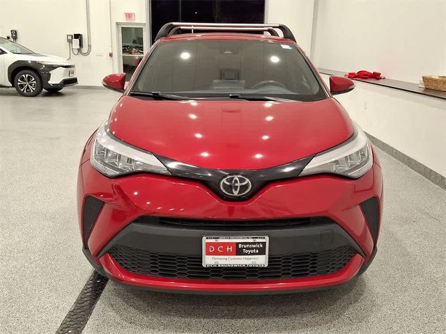 2022 Toyota C-HR XLE