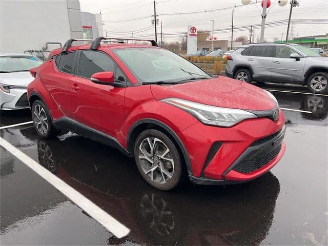 2022 Toyota C-HR XLE