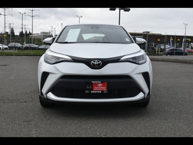 2022 Toyota C-HR XLE