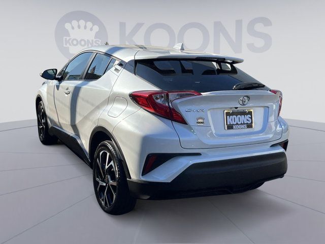 2022 Toyota C-HR XLE