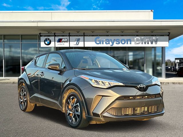 2022 Toyota C-HR XLE