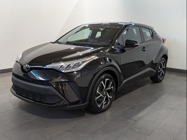 2022 Toyota C-HR XLE