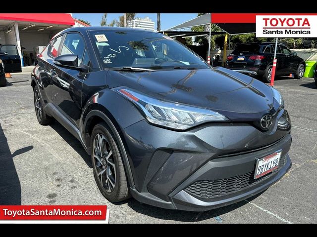 2022 Toyota C-HR XLE