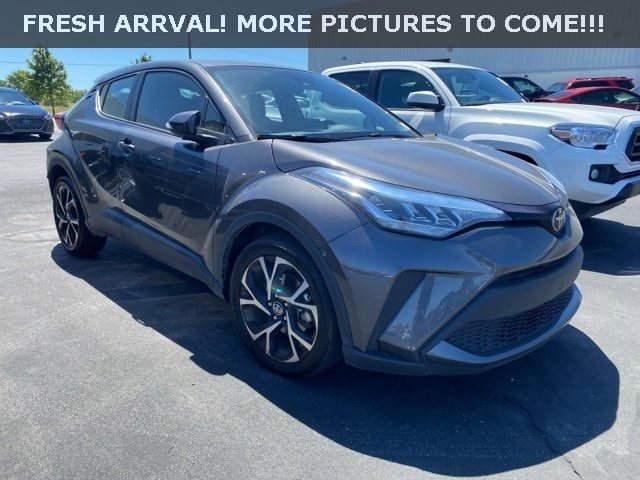 2022 Toyota C-HR XLE