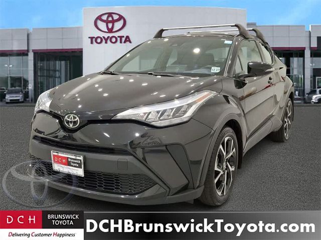 2022 Toyota C-HR XLE