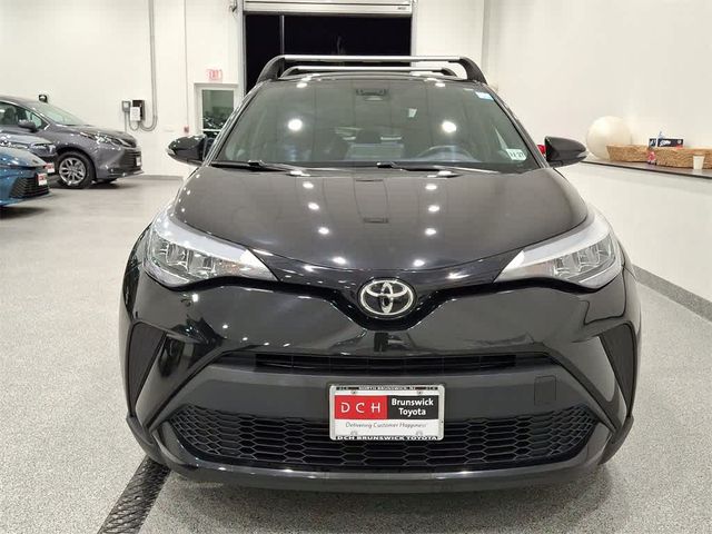 2022 Toyota C-HR XLE