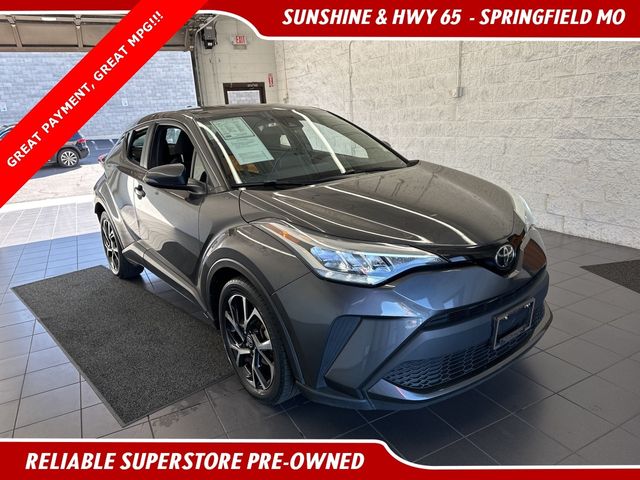 2022 Toyota C-HR XLE