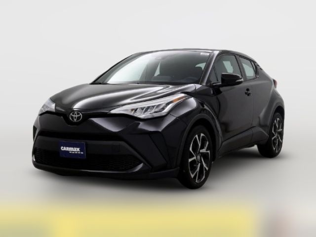 2022 Toyota C-HR XLE