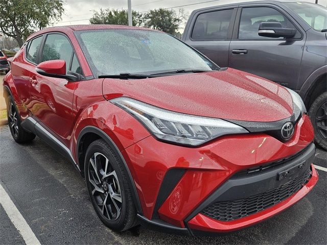 2022 Toyota C-HR XLE