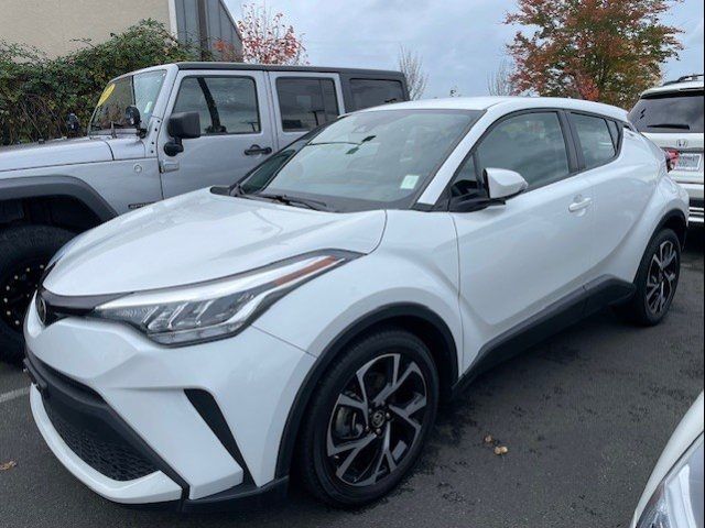 2022 Toyota C-HR XLE