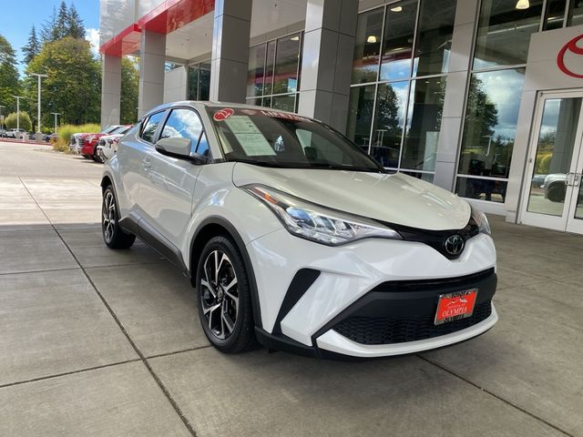 2022 Toyota C-HR XLE