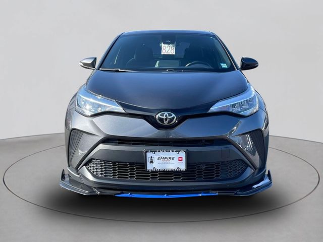 2022 Toyota C-HR XLE