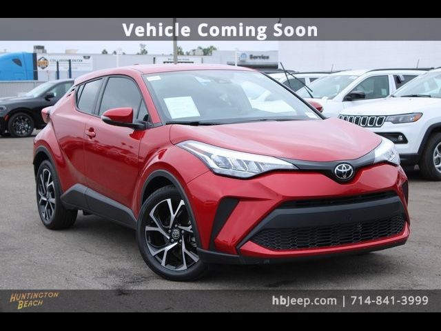 2022 Toyota C-HR XLE