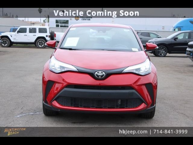 2022 Toyota C-HR XLE