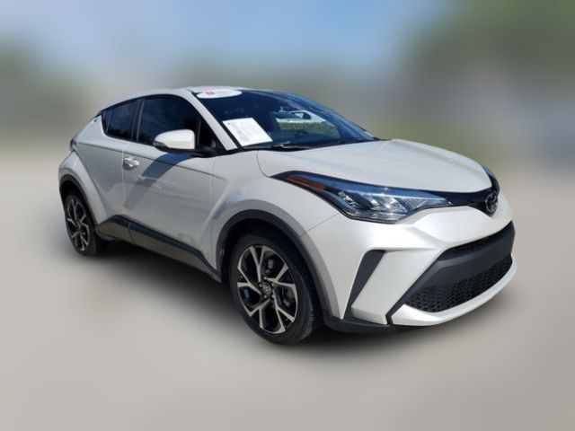 2022 Toyota C-HR XLE