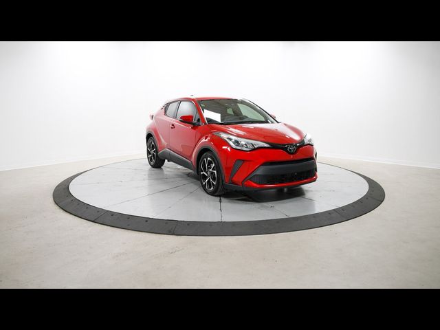 2022 Toyota C-HR XLE