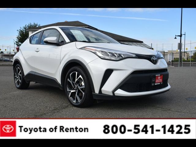 2022 Toyota C-HR XLE