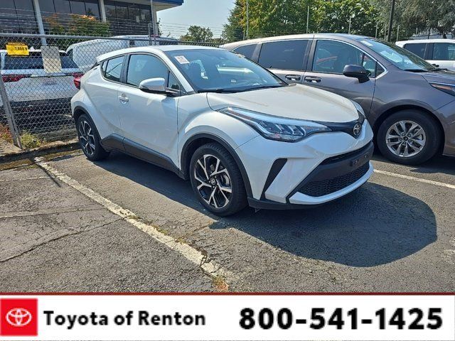 2022 Toyota C-HR XLE