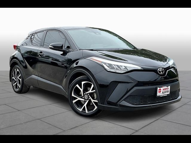 2022 Toyota C-HR XLE