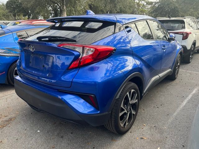 2022 Toyota C-HR XLE