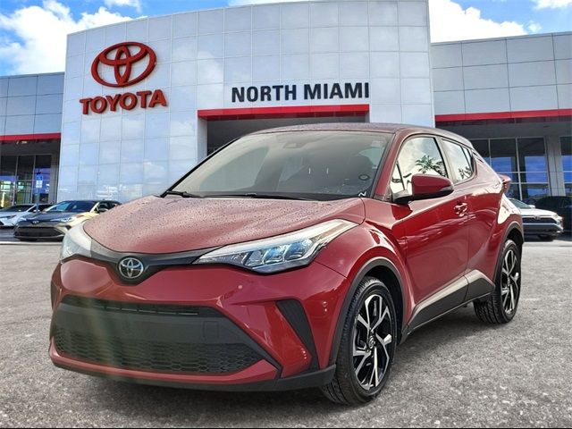 2022 Toyota C-HR XLE